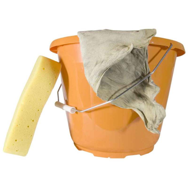 Brushes, Chamois & Sponges